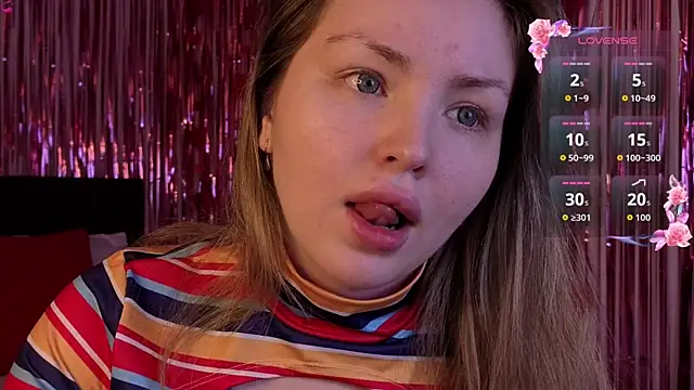 Lora Rosee online show from 05-06-26, 02:21