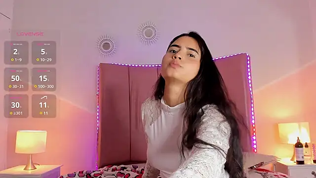  Emma whiitee  online show from 03-13-25, 04:01