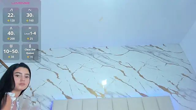  Emma whiitee  online show from 12-19-25, 01:24