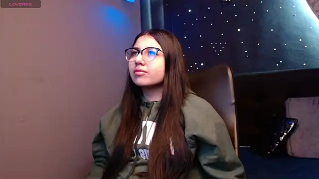 Snapshot of sweety_ashly chatting on 02-20-25, 11:31 sweety ashly online show from 02-20-25, 11:31