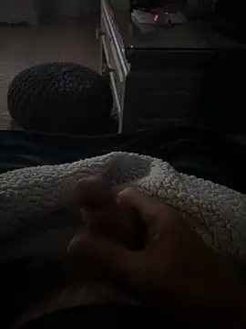 Avignon1963 online show from 04-13-26, 01:42