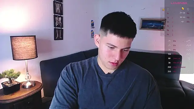 JamesCr  online show from 02-09-26, 01:14