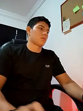 JamesCr  online show from 03-21-25, 07:33