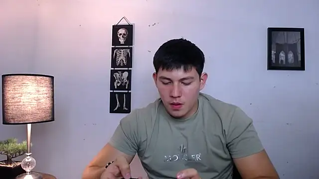 JamesCr  online show from 11-23-25, 12:53