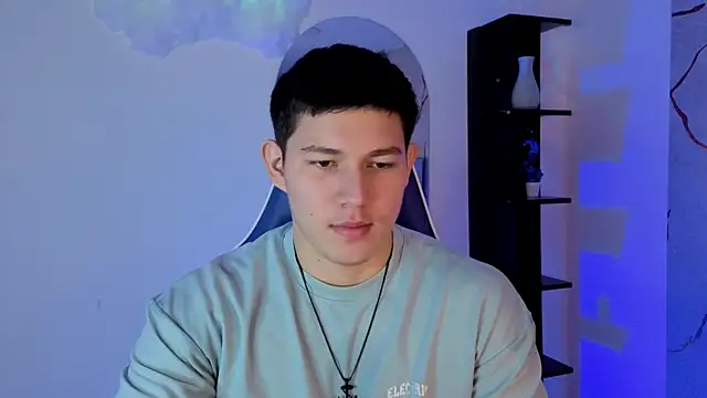 JamesCr  online show from 05-21-26, 12:35