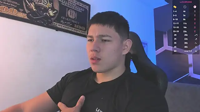 JamesCr  online show from 09-15-25, 12:16