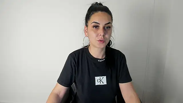 NicoleKatee online show from 11-04-25, 02:54