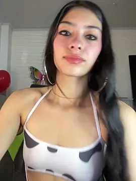 Snapshot of TayylorSexx chatting on 02-20-25, 04:50 TayylorSexx online show from 02-20-25, 04:50