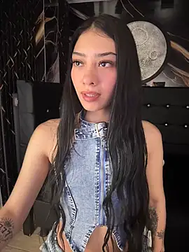 TayylorSexx online show from 04-26-26, 04:10