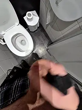 Oli0203xh online show from 03-18-26, 07:59