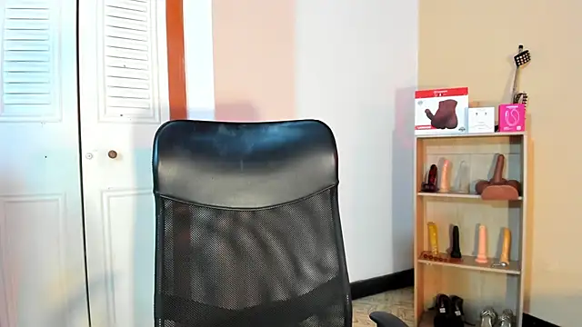 Violetta 0 online show from 02-13-26, 02:06