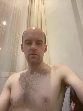 LynnAhNight online show from 11-13-25, 02:59