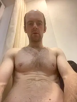 LynnAhNight online show from 10-24-25, 03:16