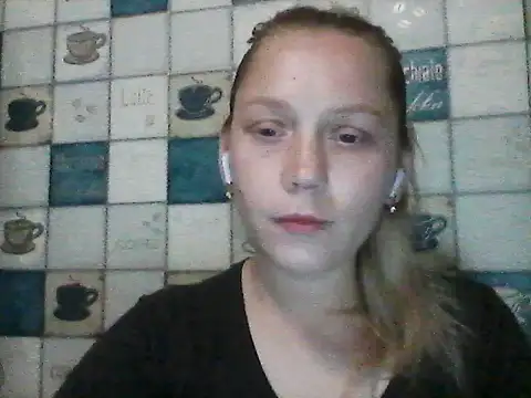 Anna wey online show from 06-07-26, 07:08