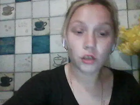 Anna wey online show from 05-19-26, 06:37