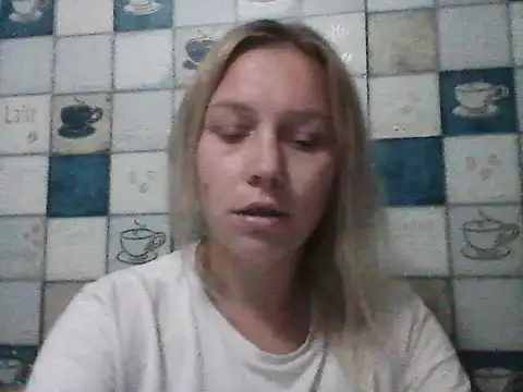 Anna wey online show from 10-12-25, 06:53