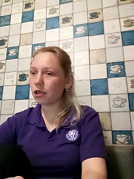 Anna wey online show from 04-30-26, 08:57