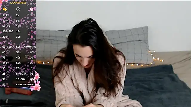 Lenaelle31000 online show from 10-14-25, 05:41