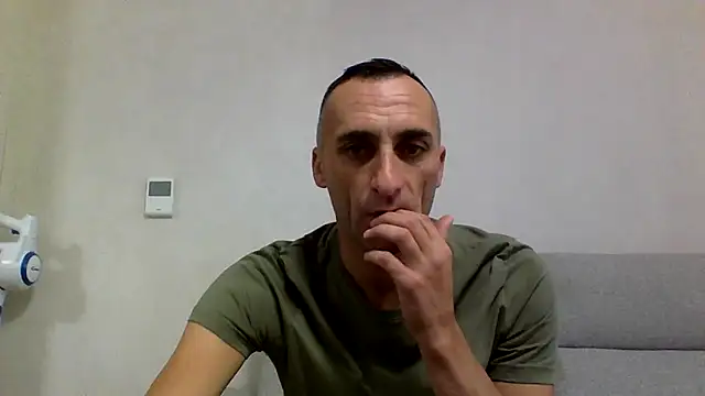 ANGELSANTAMARIA- online show from 10-04-25, 04:19