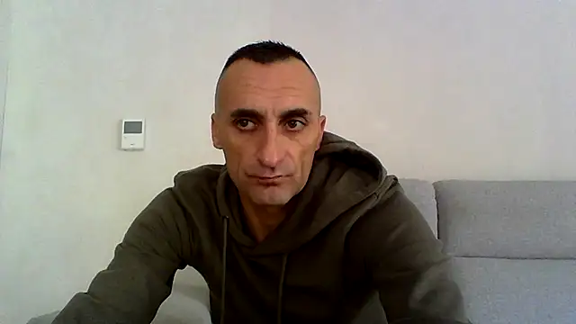 ANGELSANTAMARIA- online show from 10-11-25, 03:24