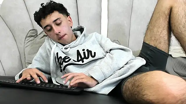 erickblaze wm online show from 02-18-25, 04:14