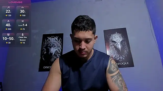 Snapshot of JohanSmith chatting on 02-06-26, 12:17 JohanSmith online show from 02-06-26, 12:17