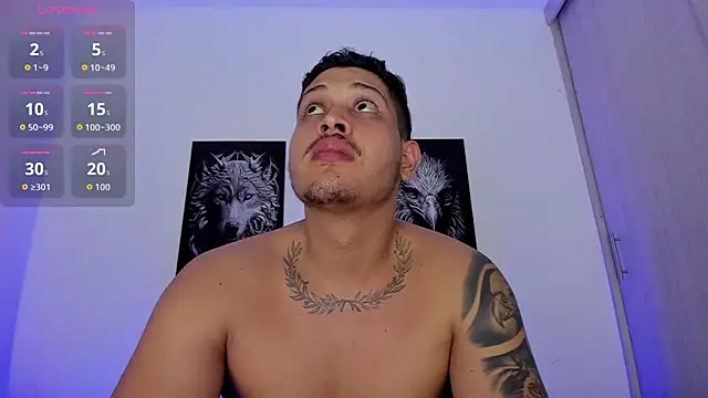 Snapshot of JohanSmith chatting on 01-08-26, 03:01 JohanSmith online show from 01-08-26, 03:01