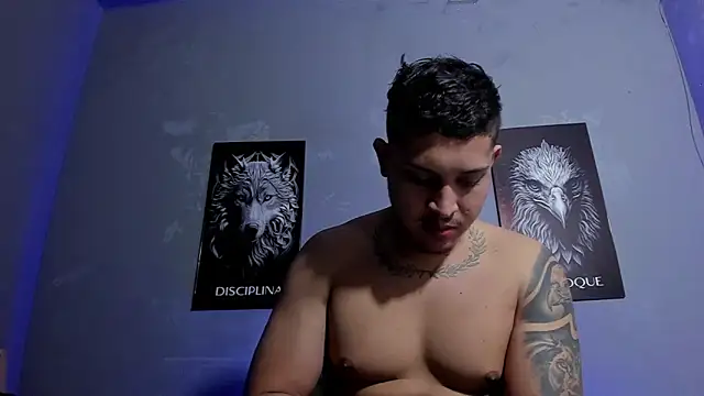 Snapshot of JohanSmith chatting on 02-19-26, 01:46 JohanSmith online show from 02-19-26, 01:46