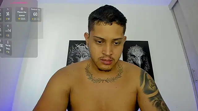 Snapshot of JohanSmith chatting on 12-01-25, 01:23 JohanSmith online show from 12-01-25, 01:23