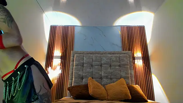 Snapshot of jessi_lemuss chatting on 03-12-25, 11:44 jessi lemuss online show from 03-12-25, 11:44