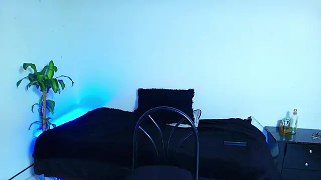 7 Saturno 7 online show from 04-12-26, 02:48