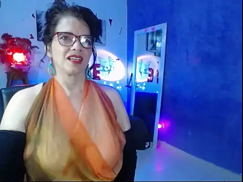 Snapshot of sarasmith3 chatting on 02-28-25, 11:23 sarasmith3 online show from 02-28-25, 11:23