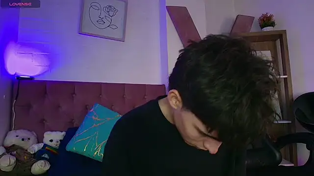 PepperTwink online show from 10-08-25, 04:40