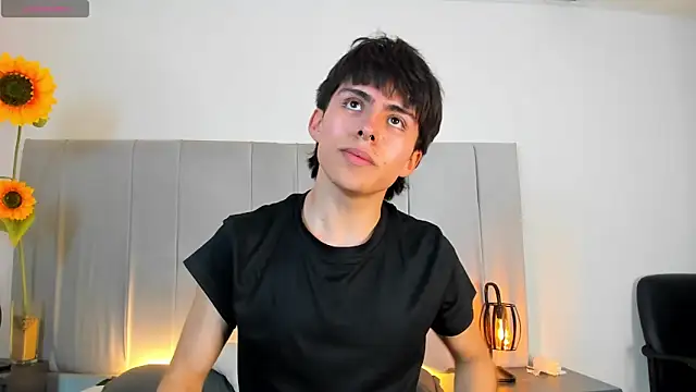 PepperTwink online show from 04-15-26, 04:55