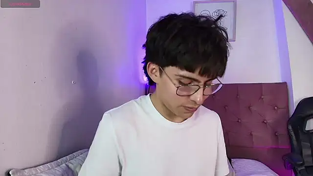 PepperTwink online show from 11-05-25, 04:32