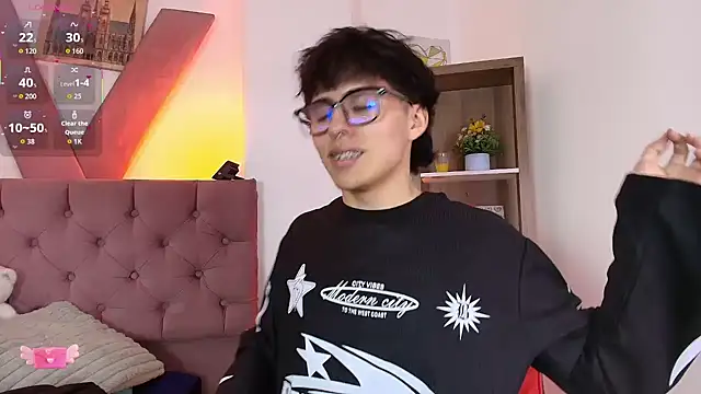 Snapshot of PepperTwink chatting on 02-24-26, 04:19 PepperTwink online show from 02-24-26, 04:19