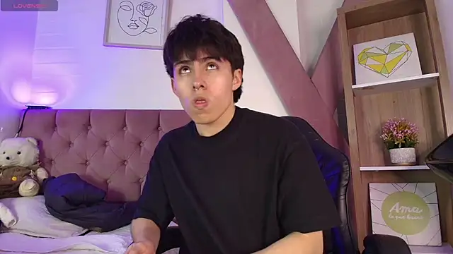 PepperTwink online show from 10-23-25, 03:43