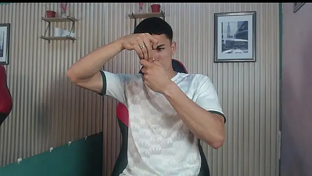 Becker2  online show from 12-02-25, 10:22