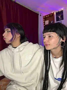 Snapshot of mavimist__ chatting on 03-07-26, 01:45 mavimist online show from 03-07-26, 01:45