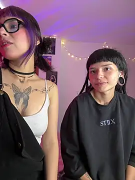 Snapshot of mavimist__ chatting on 03-11-26, 07:30 mavimist online show from 03-11-26, 07:30