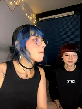 mavimist   online show from 10-12-25, 01:40