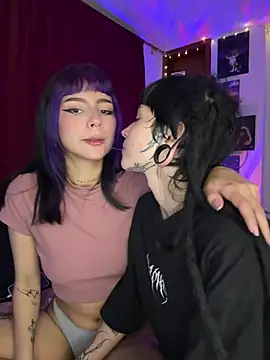 Snapshot of mavimist__ chatting on 02-19-26, 01:02 mavimist online show from 02-19-26, 01:02