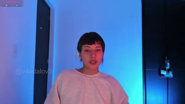 ggor4w33 online show from 01-07-26, 10:09