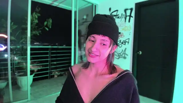 ggor4w33 online show from 12-20-25, 07:55