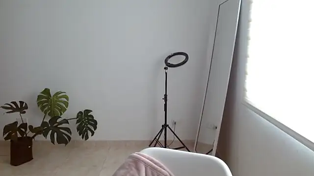 Snapshot of ggor4w33 chatting on 02-02-25, 07:25 ggor4w33 online show from 02-02-25, 07:25