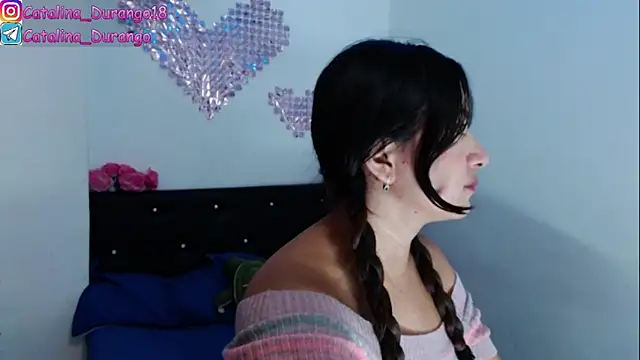 Catalina Durango1 online show from 02-04-26, 09:32