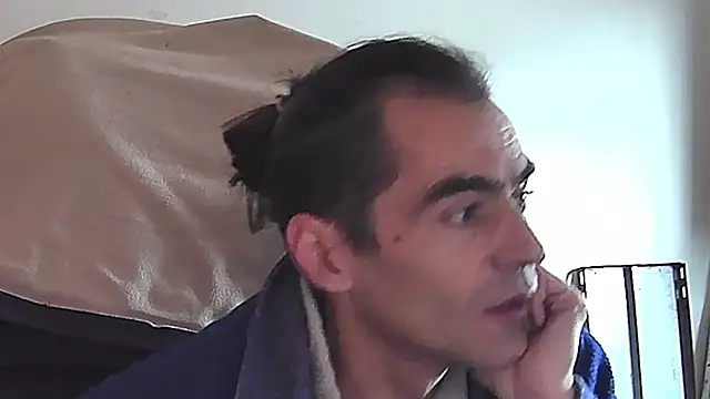 ReyDeBotones online show from 03-06-26, 03:40