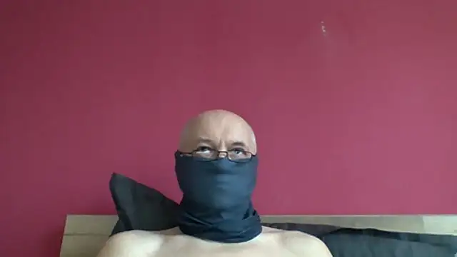 Snapshot of ruplumber chatting on 07-05-26, 03:44 ruplumber online show from 07-05-26, 03:44