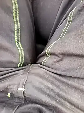 Dam70 online show from 11-25-25, 02:17