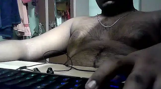 lucky   2 online show from 02-05-25, 02:37